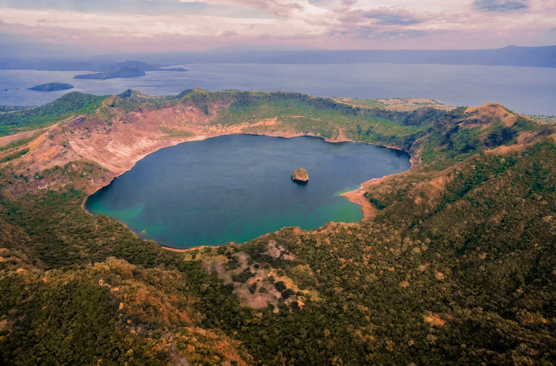 Qual é a ilha mais curiosa do mundo?